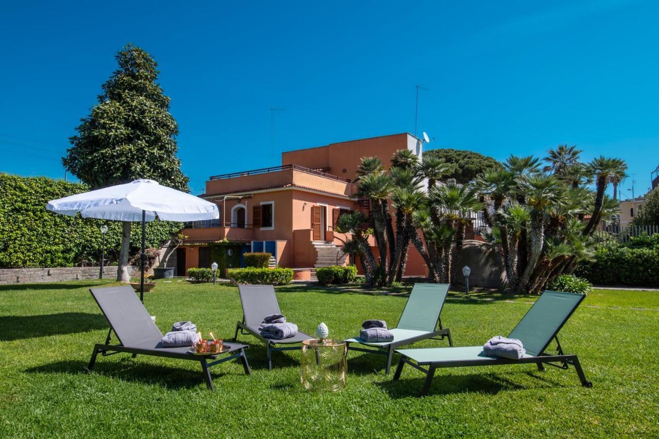 Palazzo Moresco Hotel Santa Marinella Exterior photo